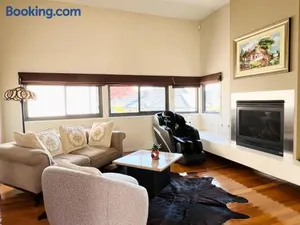 Image of Yarra Valley Serenity House in Golf Course Resort