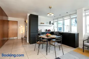 Image of D8 - Hoxton Square Penthouse