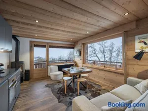 Image of CHALET " JEANE " proche centre