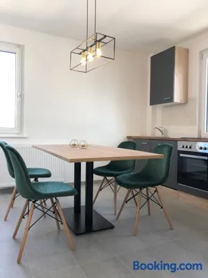 Image of business & fitter Apartment