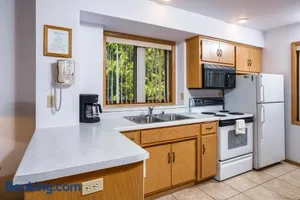 Image of Holiday by the Bay Unit A-4 by Simple Life Rentals