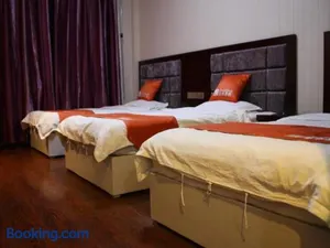 Image of Shell Zhangye Ganzhou Area East Street Drum Tower Hotel