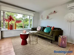 Image of Gezellig chalet met 2 slaapkamers en zicht op het water