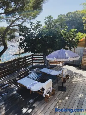 Image of Cabanon moderne, les pieds dans l'eau, 2 chambres