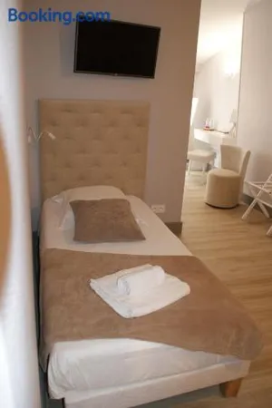 Image of Le Home