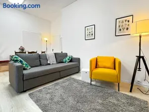 Image of 2 Zimmer Apartment für 6 P, 15 min zum Flughafen