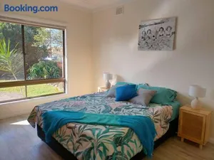 Image of Boyle's Beach House - Fully furnished 3 Bedroom home. Secure parking.