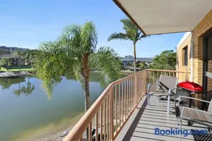 Image of Canal 7 - On The Mooloolaba Canal