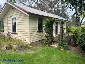 Image of The Dairy Cottage - Lake Lorne - Drysdale