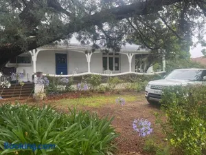 Image of Belmore Cottage - Historic home in Central South