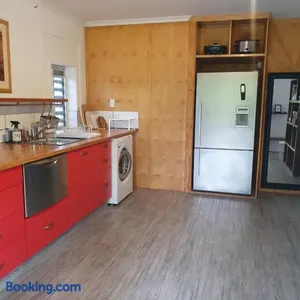 Image of Guesthouse in pacific paradise
