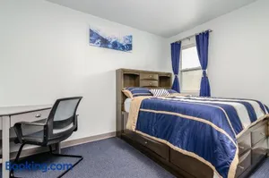 Image of Grand Monarch! Best for Extended Stays!
