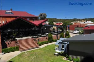 Image of Victoria Hotel Toodyay