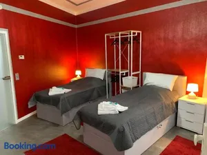Image of Exklusive Stadtwohnung am Elbradweg: Best-Preis-FEWO Rathausblick 1 für max. 3 Pers. inkl. WLAN, Prime Video & Self Check-In