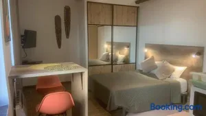 Image of Grands Buffets hébergement Studio Narbonne