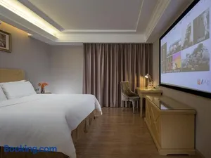 Image of Vienna Hotel Guangzhou South Panyu Bridge