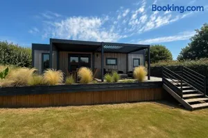 Image of Mobilhome moderne avec grande terrasse, pergola, HUDIMESNIL