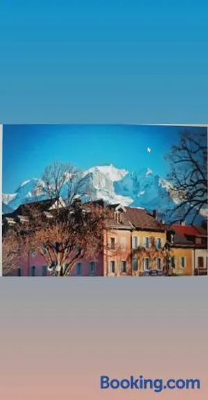 Image of Studio Duplex Place de la Grenette