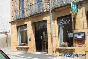 Image of Logis Hôtel Le Saint Clément