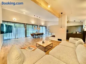 Image of Snug Stays Design Villa mit Garten zentral aber ruhig 400m zum Ammersee