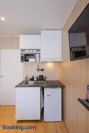 Image of Les Suites d'Aliénor-Suite Mimosa