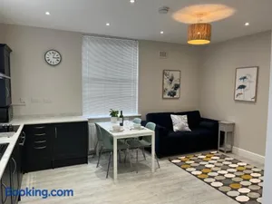 Image of Charming 1 bed Georgian Apartment