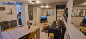 Image of Maisonnette design Le Cosy - Amazon Prime - à 3mn à pied du marché - non climatisé -