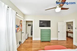 Image of Comfort Stay IV
