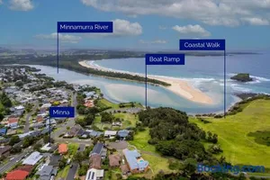 Image of Minna - Family Getaway