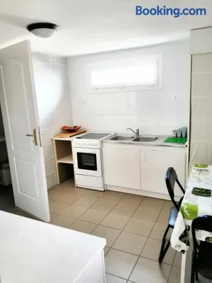 Image of Maison charmante à Trédaniel avec jardin et terrasse
