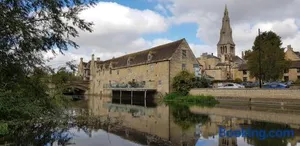 Image of Riverside Stamford Stays