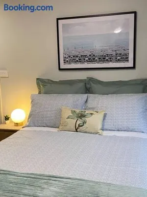 Image of MEPLE, Tiny Home, Pets, Walk2Food, WiFi, Bfast, Private, Serene