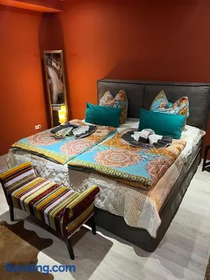 Image of Luxury Gemütliche WOHNUNG in Eigelstein Köln