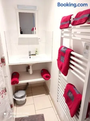 Image of Maison accueillante à Solesmes avec terrasse et parking inclus