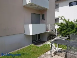 Image of Garni Elisabetta