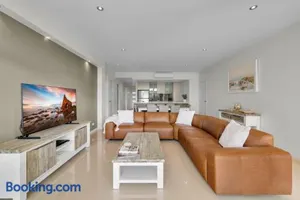 Image of Our Beach House at Husky - Stay for 3 Pay for 2! Relax in Style