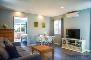 Image of Relaxing Home With SF Bay View