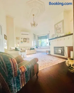 Image of Hilltop Cottage