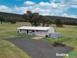 Image of Kangarooby Cottage - A Peaceful Off-grid Escape