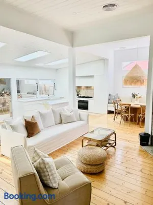 Image of Thunder St Cottage Light Bright Home