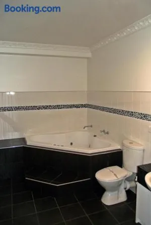 Image of 503 On Princes Drive Motel