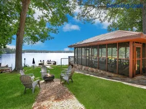 Image of Lakefront Lodge with King Beds and Game Lounge