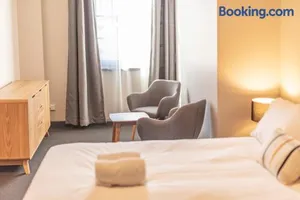 Image of Lakemba Hotel
