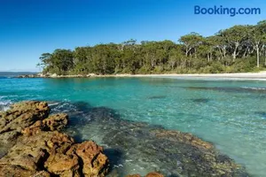 Image of Gorgeous Beachside Cottage Jervis Bay