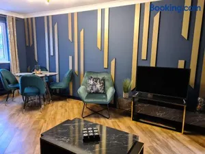 Image of Stunning 2 bed house near coastal path/lake/beach