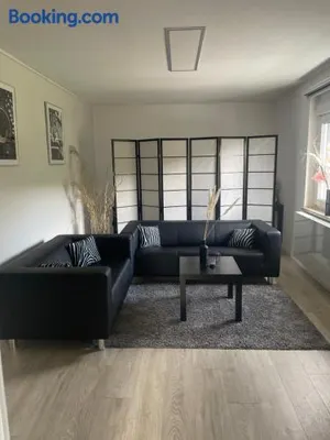 Image of Body Kult Loft - Modernes Appartement mit 2 separaten Schlafzimmern - kostenlose Parkplätze direkt an der Unterkunft