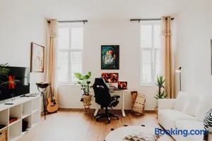 Image of Sleek Studio minutes away from Deutsches Eck