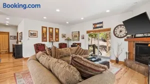 Image of New Listing - Doc's Place - Beautiful Hot Tub Views