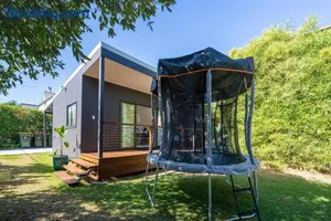 Image of Cozy 1 Bed 1 Bath Tiny Home near CBD - C195