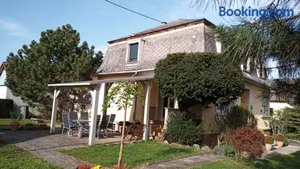 Image of La Villa Mansard